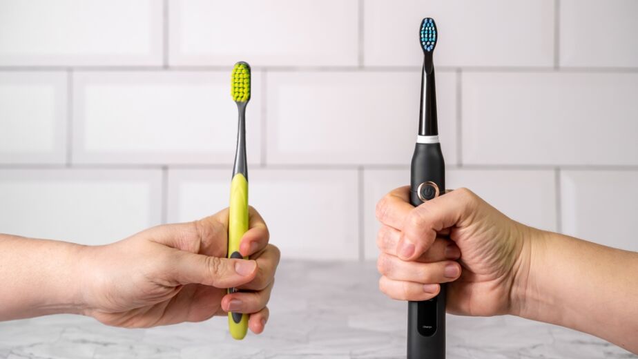 Choisir le bon type de brosse à dents